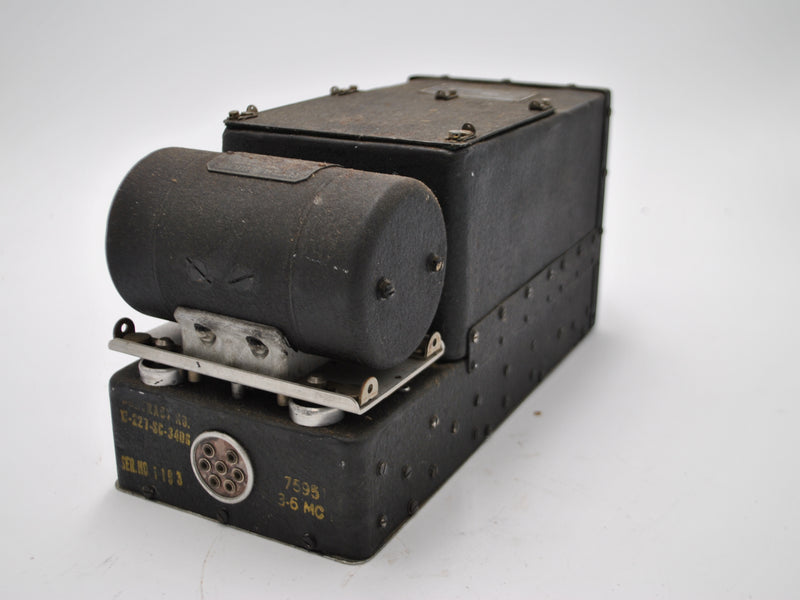 Radio Receiver  with Dynamotor